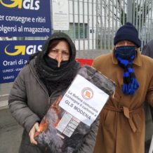 La Befana Comunista porta il carbone alla GLS