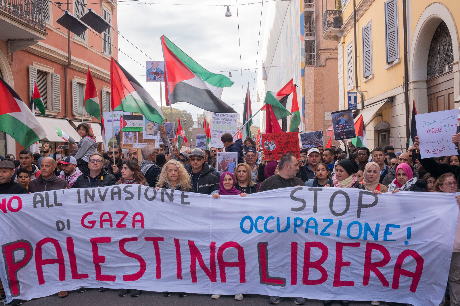 Campagna di intimidazione contro chi difende i diritti della Palestina: la solidarietà di Rifondazione Comunista Emilia-Romagna